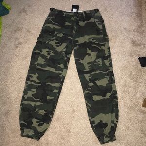 FashionNova: Cadet Kim Oversized Camo Pants